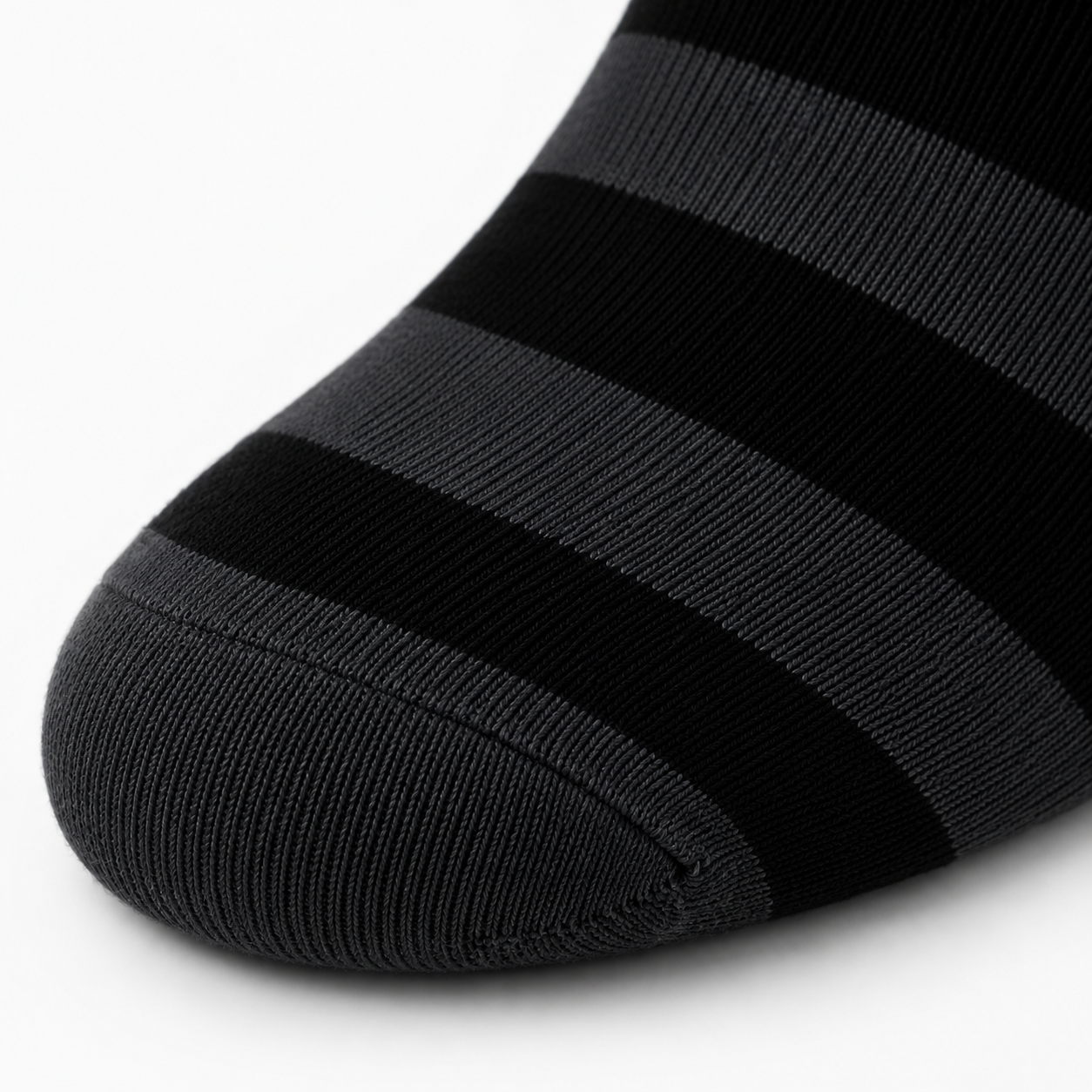Premium Ankle Stripe Socks – Everyday Comfort & Breathable Casual Wear