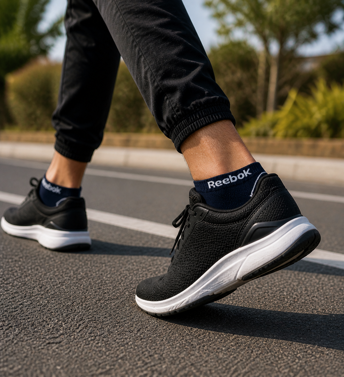 REEBOK Premium Comfort Ankle Socks - Breathable Mesh, Arch Support & Cushioned Athletic Fit.